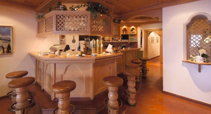 Hotel Omesberg, Lech ski chalet, image 3
